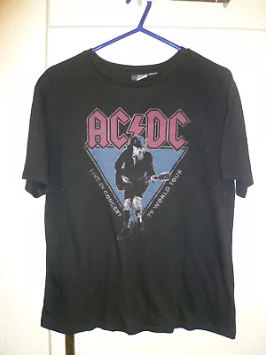 Buy Ac/dc - 2017 Original  Live In Concert '79 World Tour  Black T-shirt (s) • 7.99£