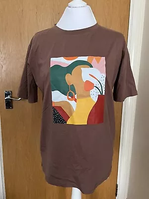 Buy Hirsionsan Abstract T Shirt (Size UK L) • 12£