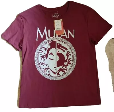 Buy Women's Disney Mulan Short Sleeve Graphic T-shirt (juniors') Burgundy Xs - New • 9.38£