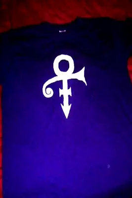 Buy Prince Love Symbol Purple 100% Cotton TShirt Size L • 7£