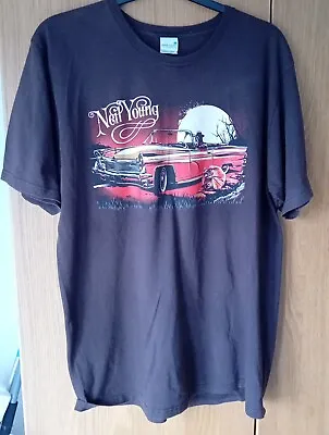 Buy Neil Young Gig T Shirt Size XL 2009 New • 25£