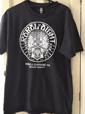 Buy Rebel Men's T-shirt Size M • 14.99£