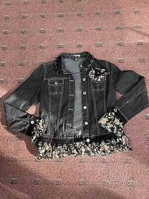 Buy Women's Black Jean Jacket With Buttons Size Medium Floral Bedazzle Front Pockets • 16.06£