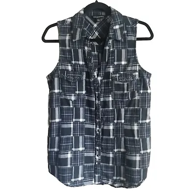 Buy Rock & Republic Tartan Plaid Sleeveless Button Up Shirt | Medium • 13.02£