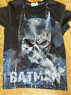 Buy Batman T-shirt Size Small  • 3£