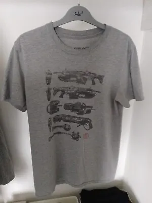 Buy Official Gears Of War 4 Tshirt Small  • 14.99£
