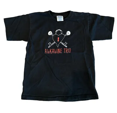 Buy Alkaline Trio Heart Lock Keys Cinder Block Authentic Rare T-Shirt Kids MEDIUM • 24.01£