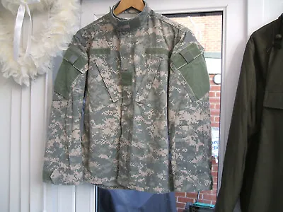 Buy US Army Combat Jacket / Coat Digital ACU Camoflage X Small X Short Ripstop . • 25£