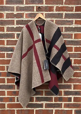 Buy *NEW* Burberry Prorsum Ladies Wool House Check Cape Jacket Monogram A393 • 899.99£