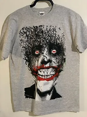 Buy Joker Batman - T-Shirt - Mens Med • 8£