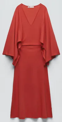 Buy Zara Knit Dress With Cape Size S  • 49.99£