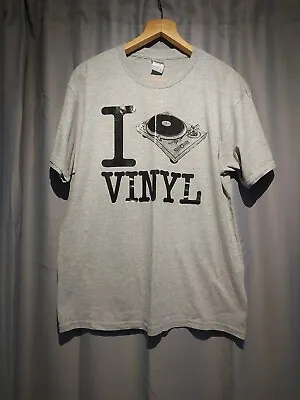 Buy 'i Love Vinyl' Tshirt DJ Records SzL • 10£