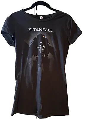 Buy TITANFALL T-Shirt Woman's (Small) Loot Crate Exclusive • 9.47£