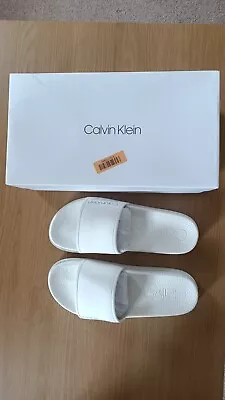 Buy Calvin Klein Men's Slippers • 30£