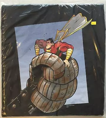 Buy DC Comics - Shazam Black T-Shirt (large) • 9.99£