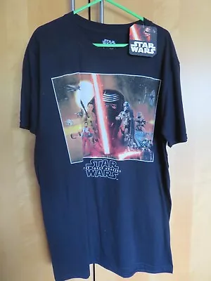 Buy Episode VII Collection  - Star Wars: The Force Awakens Printed T-shirt. NEW • 7.50£