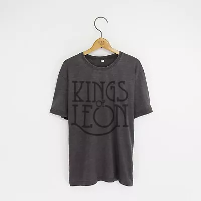 Buy Men's 'Kings Of Leon' Distressed Vintage-Style Rock T-Shirt • 23.99£