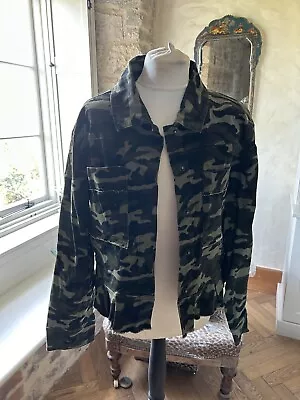 Buy Hush Military Camo Utility Cropped Boxy Jacket Green Women's Size 14 • 15£
