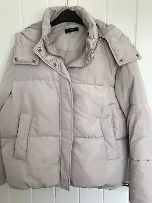 Buy F&F Ladies Grey Quilted Jacket With Detachable Hood  Size M • 7.50£