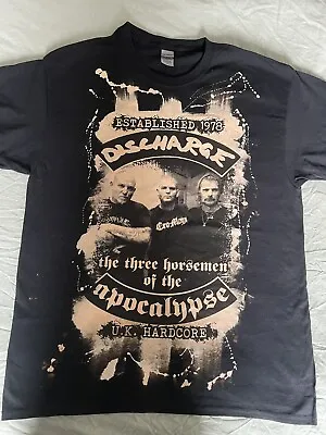 Buy Discharge Official T Shirt  Size L • 15.60£