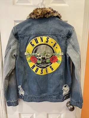 Buy Guns N' Roses Logo Distressed Denim Embroidered Blue Jean Jacket Size S 2017 • 72.05£