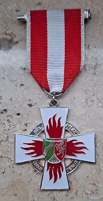 Buy Order - Fire Brigade Honor Mark North Rhine-Westphalia In Silver On The Ribbon - • 0.86£