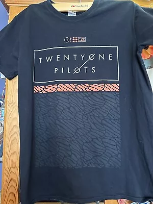 Buy Twenty One Pilots T Shirt Medium • 12£