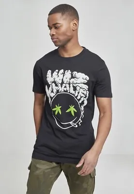 Buy Mister Tee T-Shirt Wiz Khalifa Smokey Smiley Tee Black • 21.89£