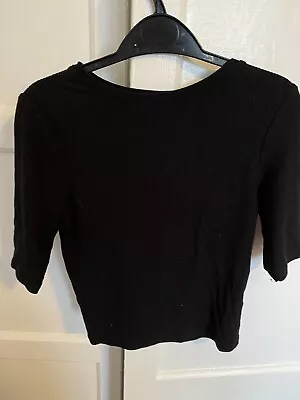 Buy Girls Black Ribbed T-Shirt - Age 10/11 - New Look • 2£
