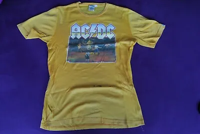 Buy AC/DC Mit Bon Scott 1970er Motiv! T-Shirt M Aus Der Damaligen Zeit!!!  RAR!!! • 102.78£