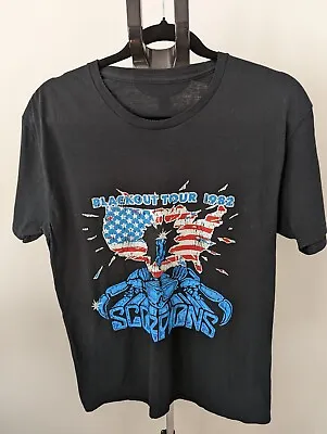 Buy Women Scorpions Blackout Tour 1982 Short Sleeve Crew Neck Black T Shirt Size Med • 15£