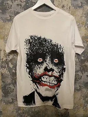 Buy Batman Joker T-shirt Size Medium D.C Comics  • 5£