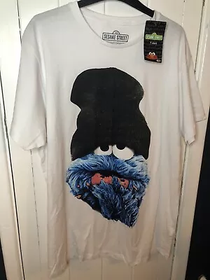 Buy Sesame Street Cookie Monster T-shirt Size XL • 9.99£