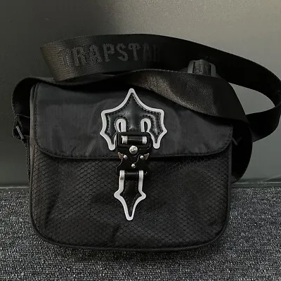 Buy Trapstar COBRA T BAG Irongate Cross Body Reflective Messenger Cross -body Bag • 16.80£