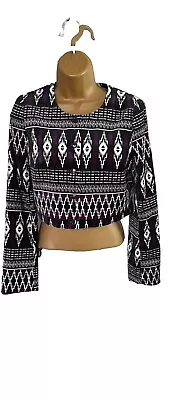 Buy H&M Divided 12 Jacket Purple Tribal Cropped Long Sleeve Lined Geometric • 18.99£