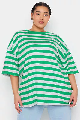 Buy Yours Curve Women's Plus Size Striped Oversized T-Shirt • 20.99£