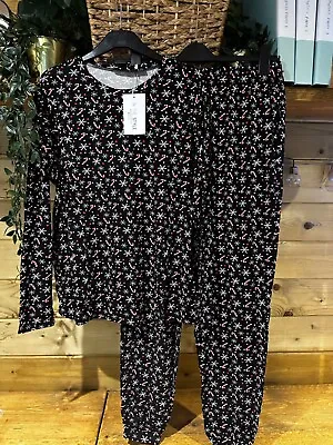Buy IN THE STYLE - Jac Jossa Black Candy Cane Pyjamas - Size 10/12 • 10£