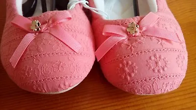 Buy Womens Broderie Anglaise Coral Ballet Slippers Size 6 Brand New • 7.99£