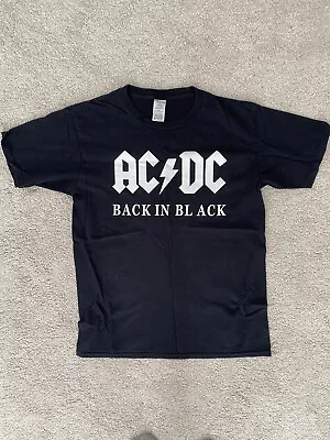 Buy ACDC Back In Black Tshirt • 25£