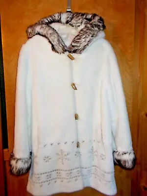 Buy Women's Faux Fur Fen-Nelli Elegant Winter Jacket/ Size 7/8 • 52.10£