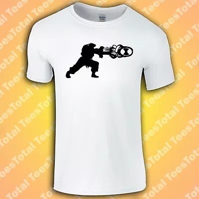 Buy Hadouken T-Shirt | Ryu | Street Fighter 2 | Inspired | 90s | Videogames • 16.19£
