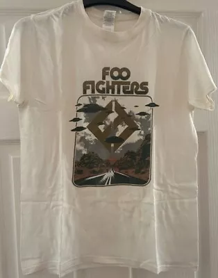 Buy Foo Fighters T Shirt Rock Band Merch Tee Logo Design Size Small Dave Grohl • 13.50£