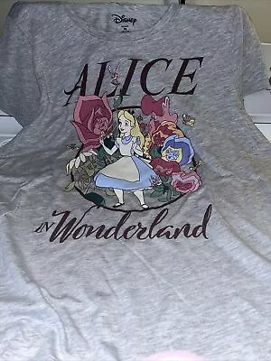 Buy Alice In Wonderland T-Shirt XL • 15.43£