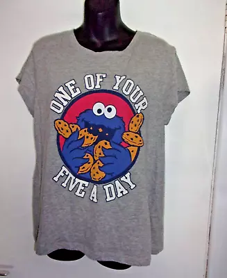 Buy Grey Cookie Monster One Of Your Five A Day   T-shirt  Size 14/16 • 4£