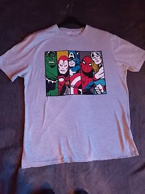 Buy Marvel Avengers T Shirt • 6£