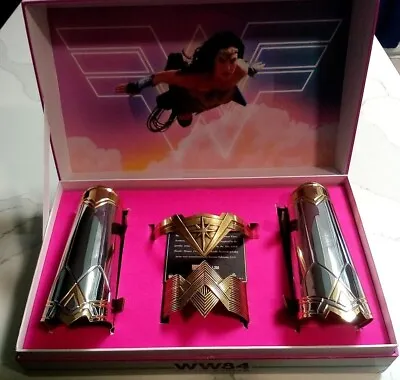 Buy Wonder Woman 1984 Jewelry Replica Set (Tiara, Armband, And Bracelets) - 825/4200 • 198.91£