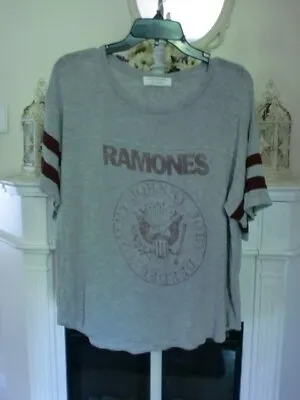 Buy DAYDREAMER Women's Ramones Graphic Band Tee Vintage Black Size S • 20.48£